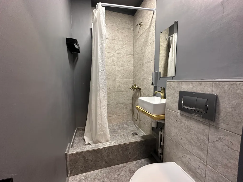 Просторная дружелюбная студия (КакДома на Анны Коньковой)