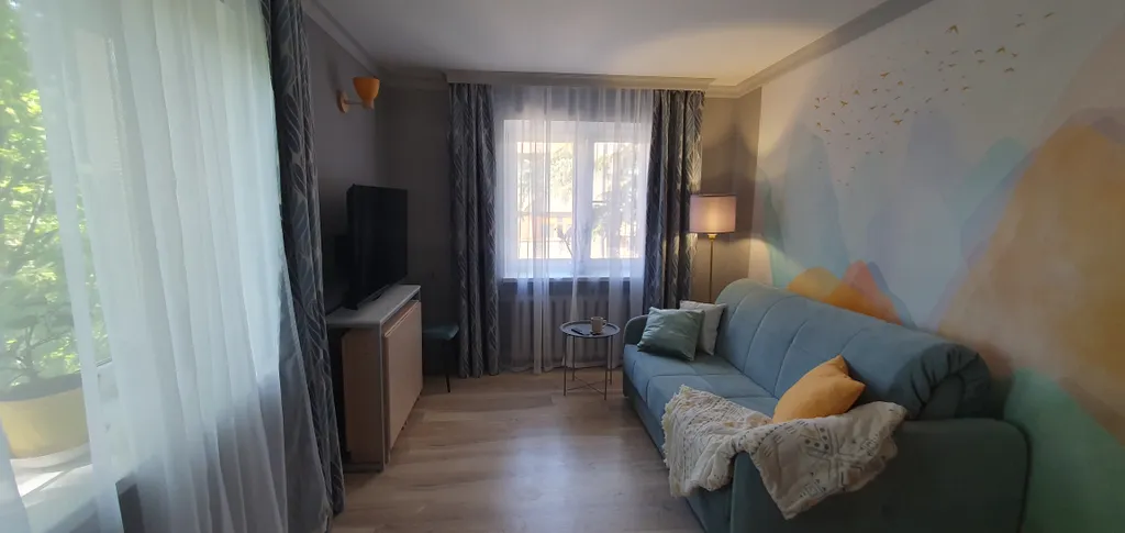 КВАРТИРА С ДИЗАЙНЕРСКИМ РЕМОНТОМ