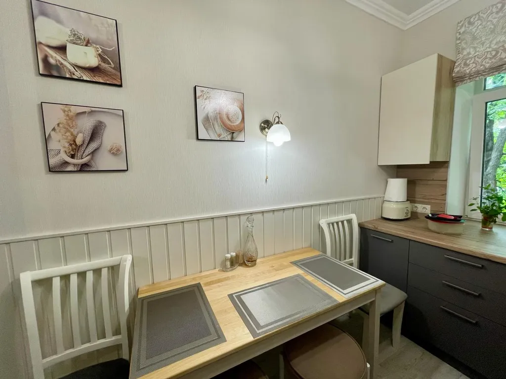 Уютная квартира в центре с очаровательным ретро-балконом