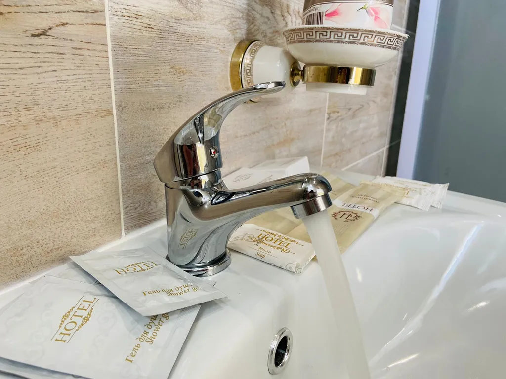 Коттедж Семейный дом с русской баней, беседками и мангалом — им. Морозова