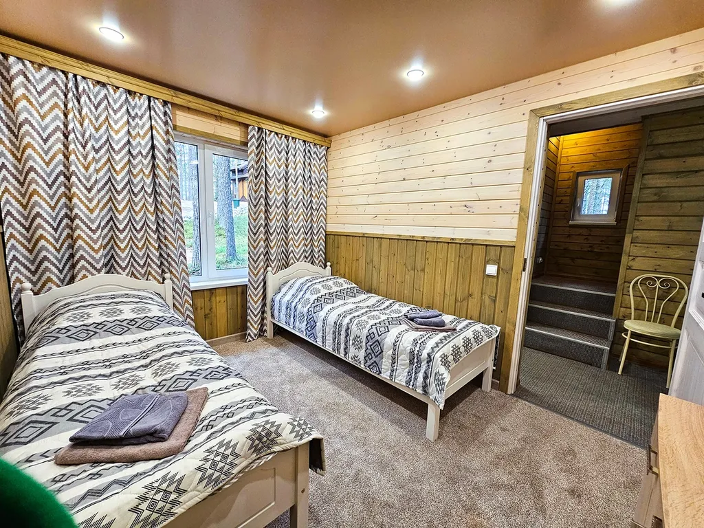 Уютный и просторный коттедж в сосновом бору на берегу озера