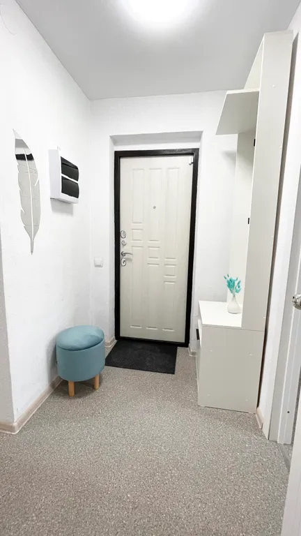 1-комнатная, рядом с ж/д вокзалом