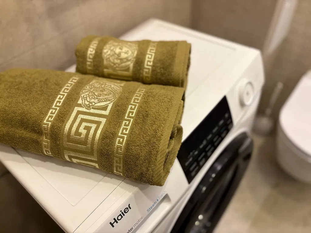 Квартира Апартаменты с шикарным видом на город и Енисей в центре Взлетки — Красноярск