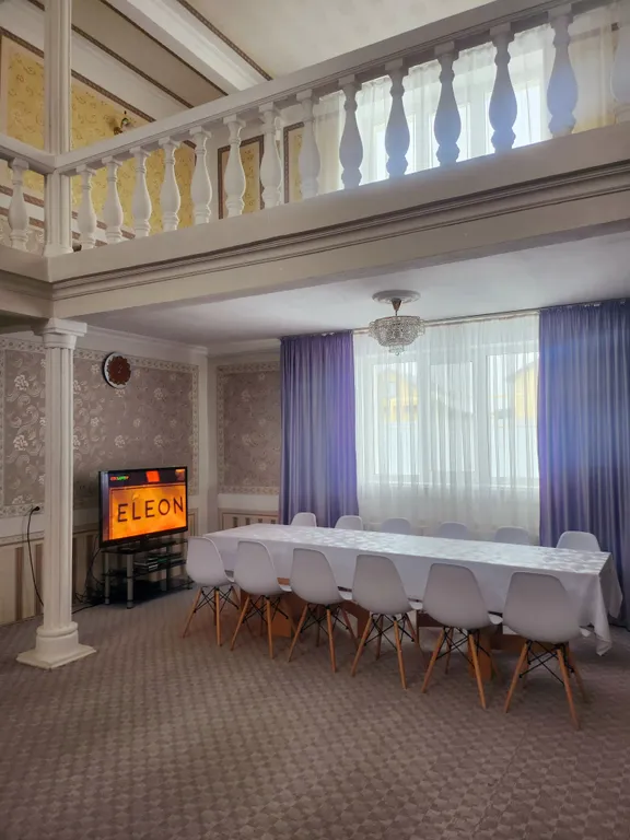 Уютный дом в черте города