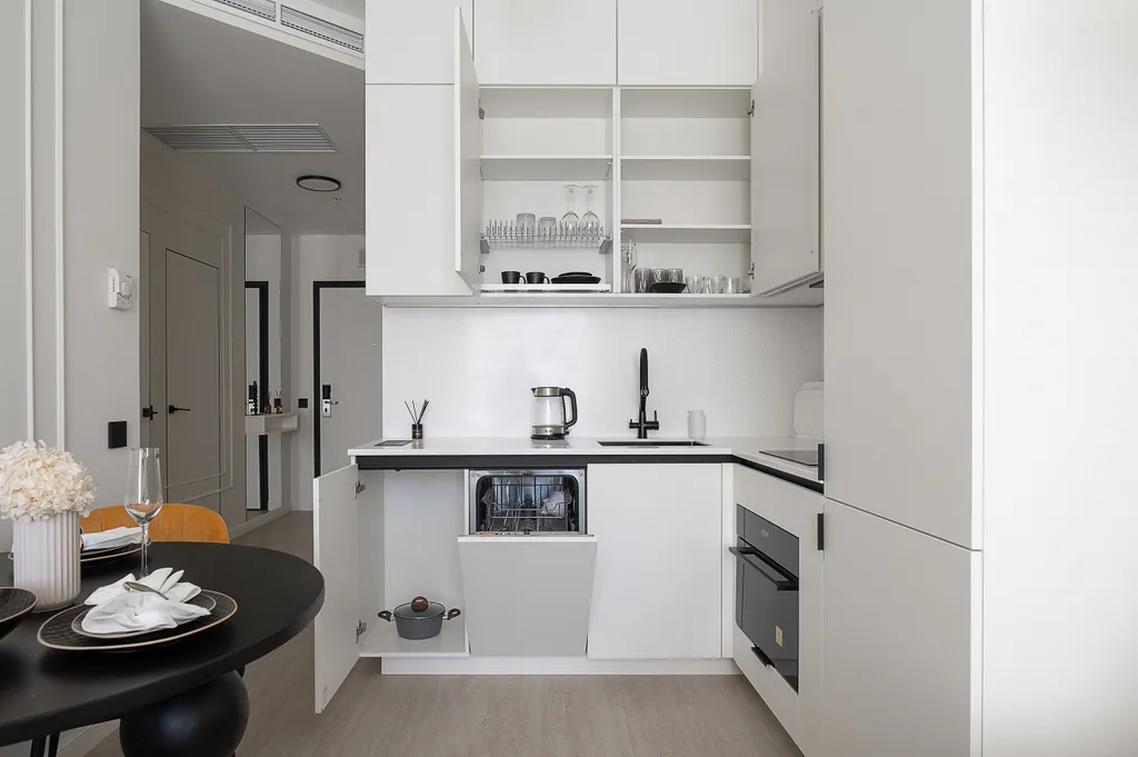 Двухкомнатный Lux с одной спальней