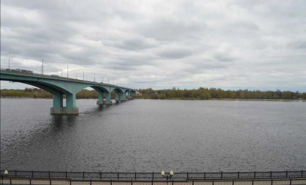 Романтичная однушка с камином на Волжской набережной