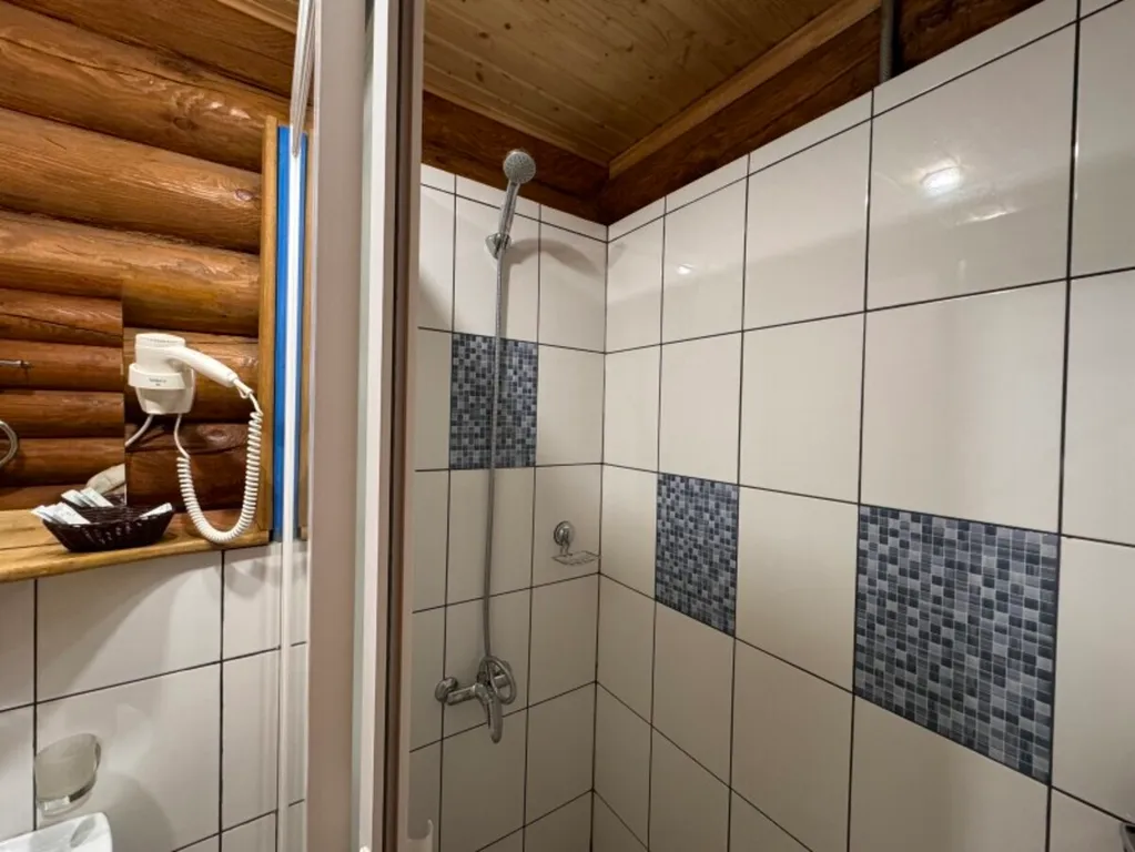 Коттедж Коттедж Шале-студия с двуспальной кроватью и раскладным диваном — Архыз