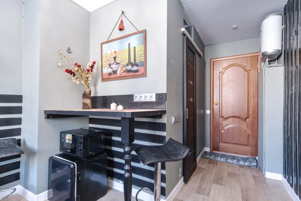 Атмосферная комната-студия возле набережной