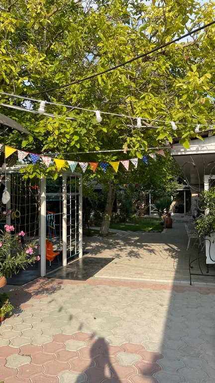 Студия со всеми удобствами и кухней