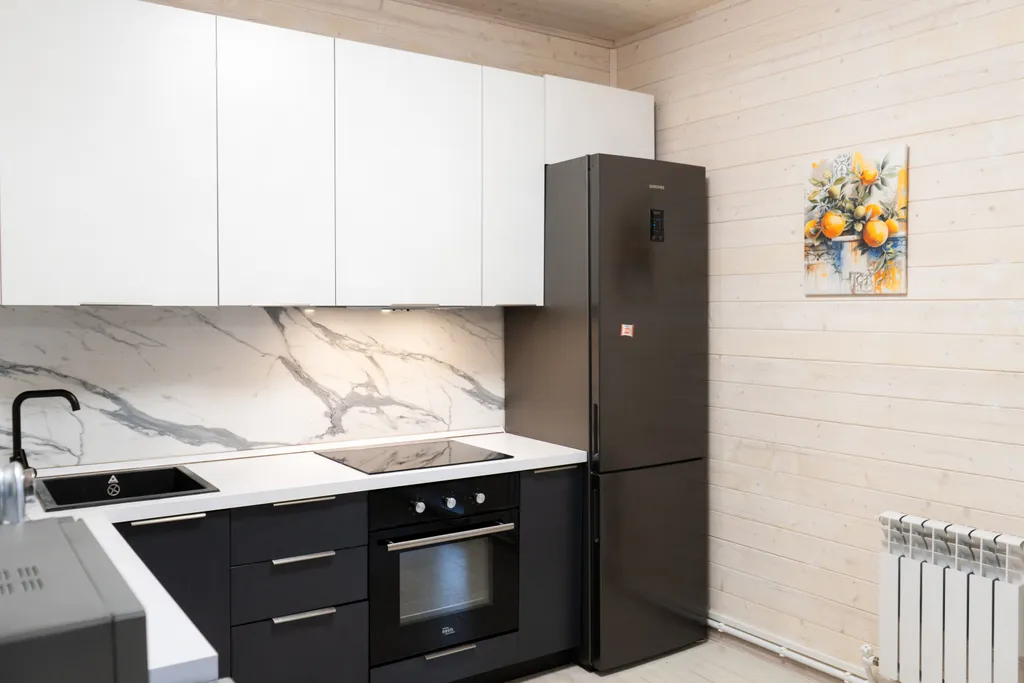 Уютный дом в лесу