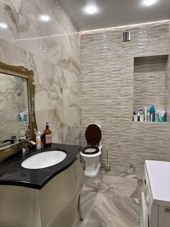 Современная квартира на первой береговой линии