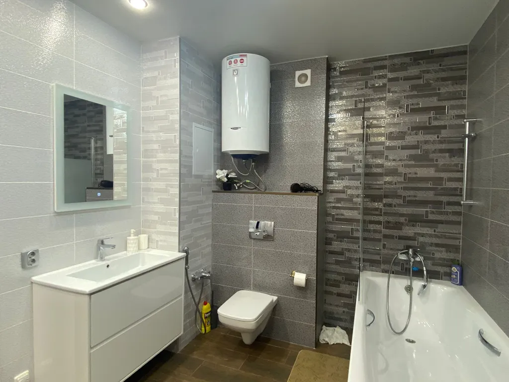 Трёхкомнатная квартира в центре