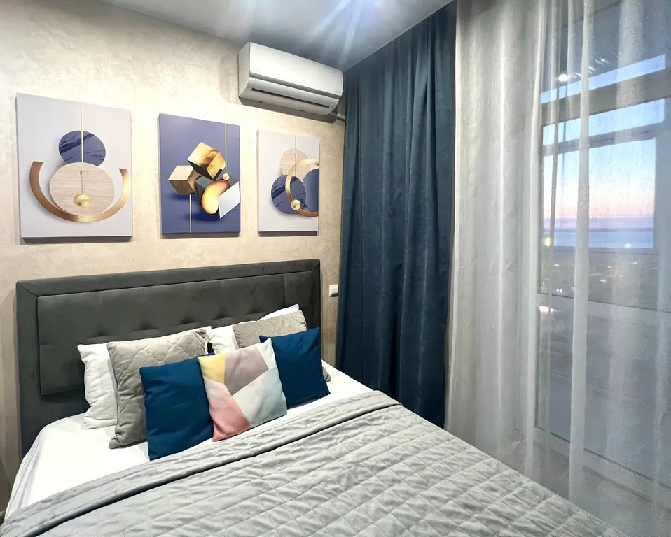 Красотка Бриз в центре на Броско с потрясающим видом на Амур