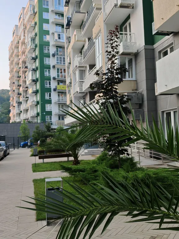 Квартира с новым ремонтом в прекрасном ЖК рядом с пляжами