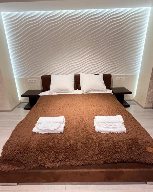 Апартаменты с бассейном на крыше дома