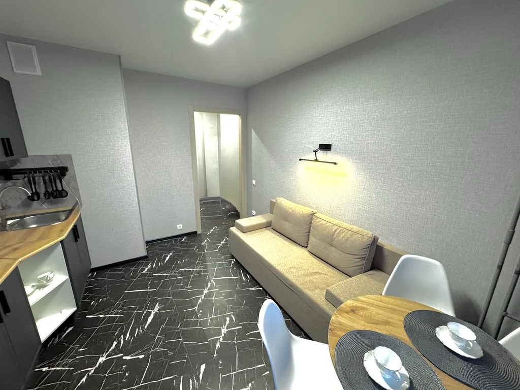 Дизайнерская квартира в новостройке на Гагарина