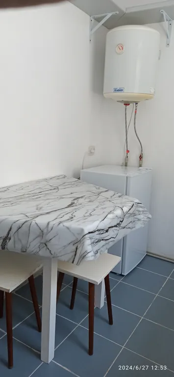 Домик в Лоо