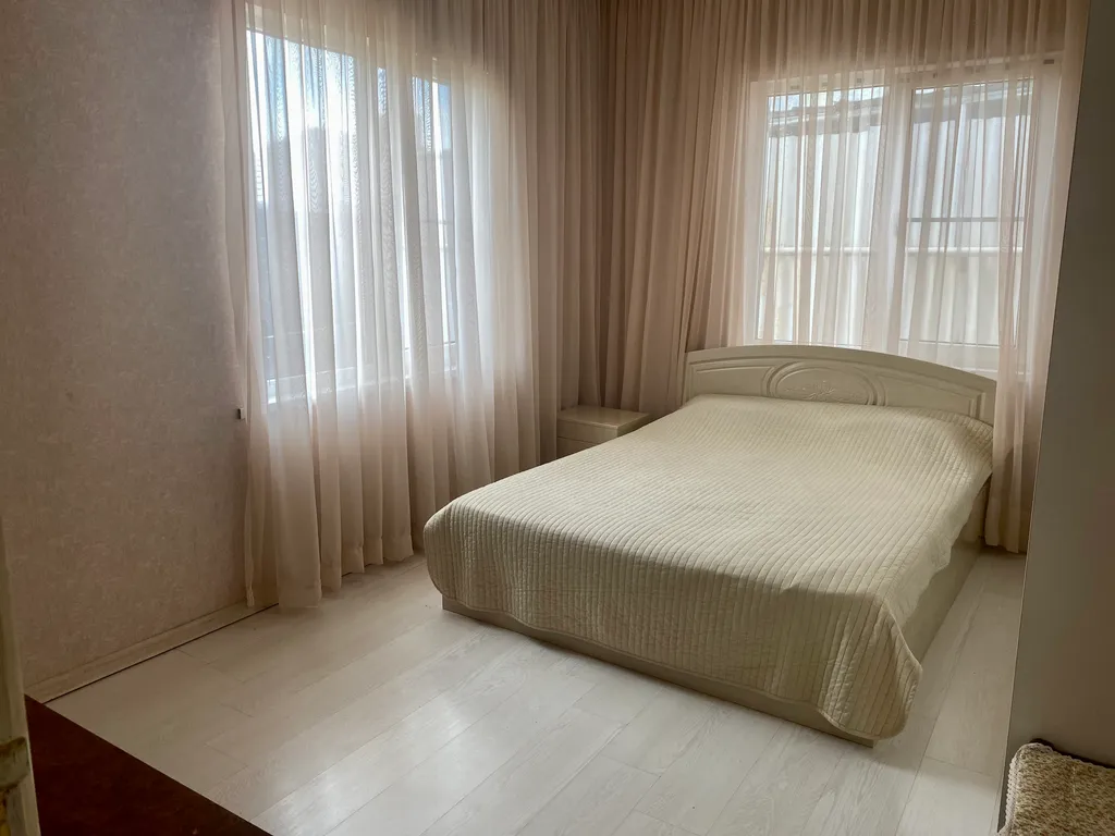 Коттедж Большой дом — аренда посуточно в Ростов-на-Дону