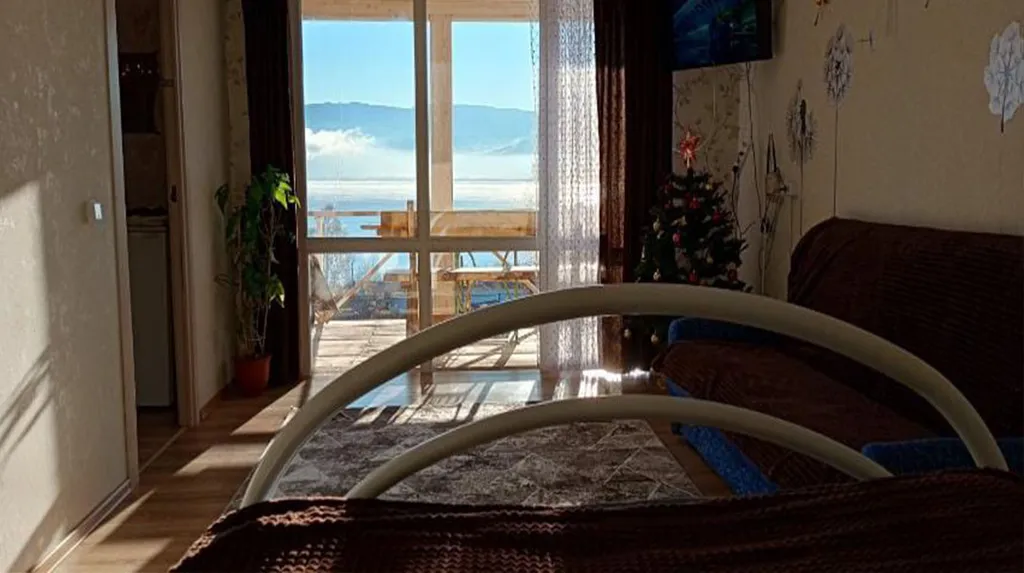 Дом с панорамным видом на Байкал