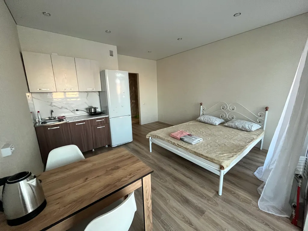 Квартира Новая студия в новом доме в самом центре города — аренда посуточно в Абакан