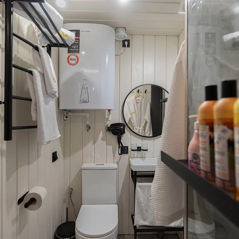 Коттедж Двухэтажный барнхаус на озере с видом на лес — Мичуринское