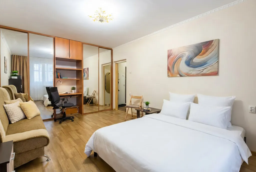 Квартира Просторные двухкомнатные апартаменты с балконом и видом на реку — аренда посуточно в Нижневартовск