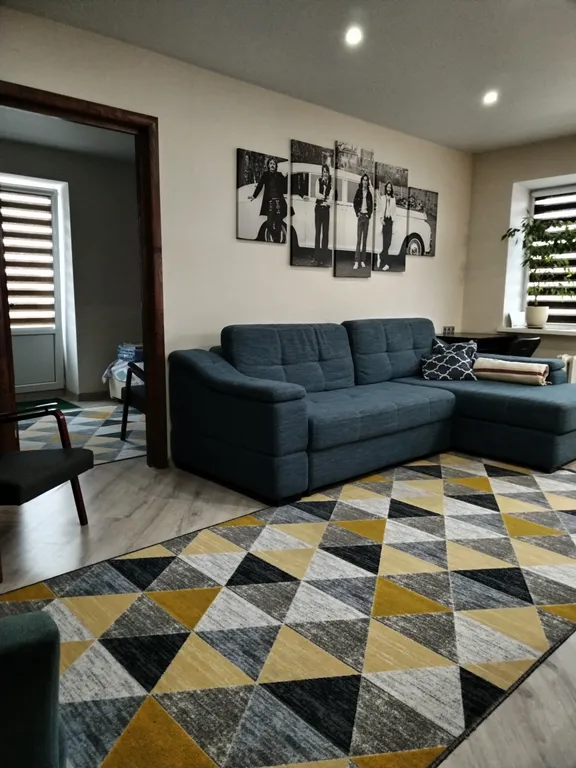 Квартира-студия с отдельной спальней, центр