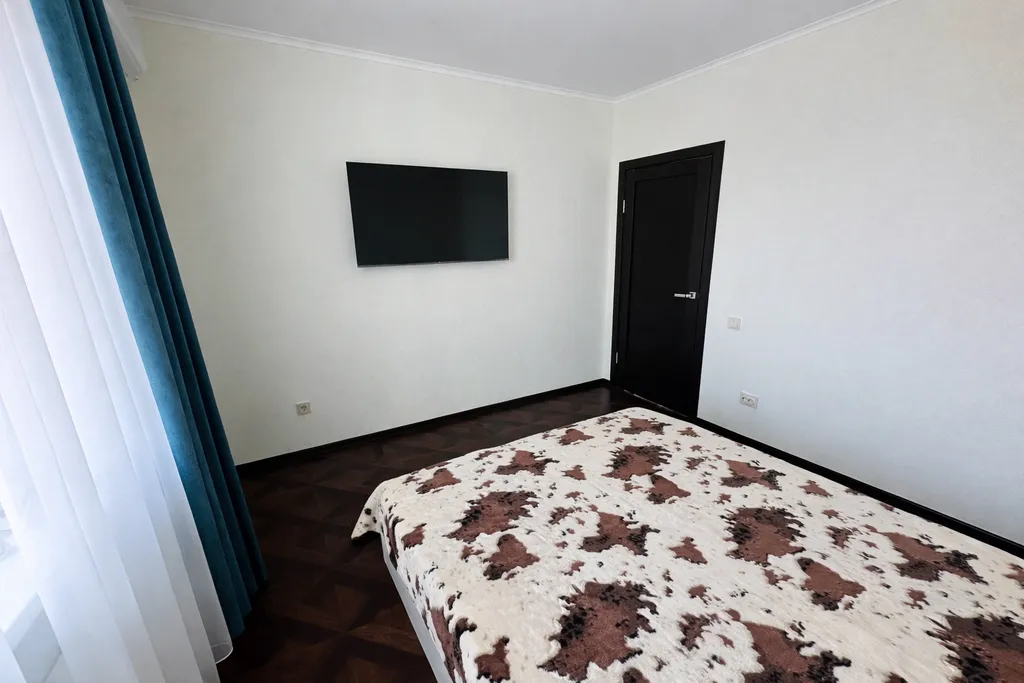 Новая квартира в центре с видом на Китай