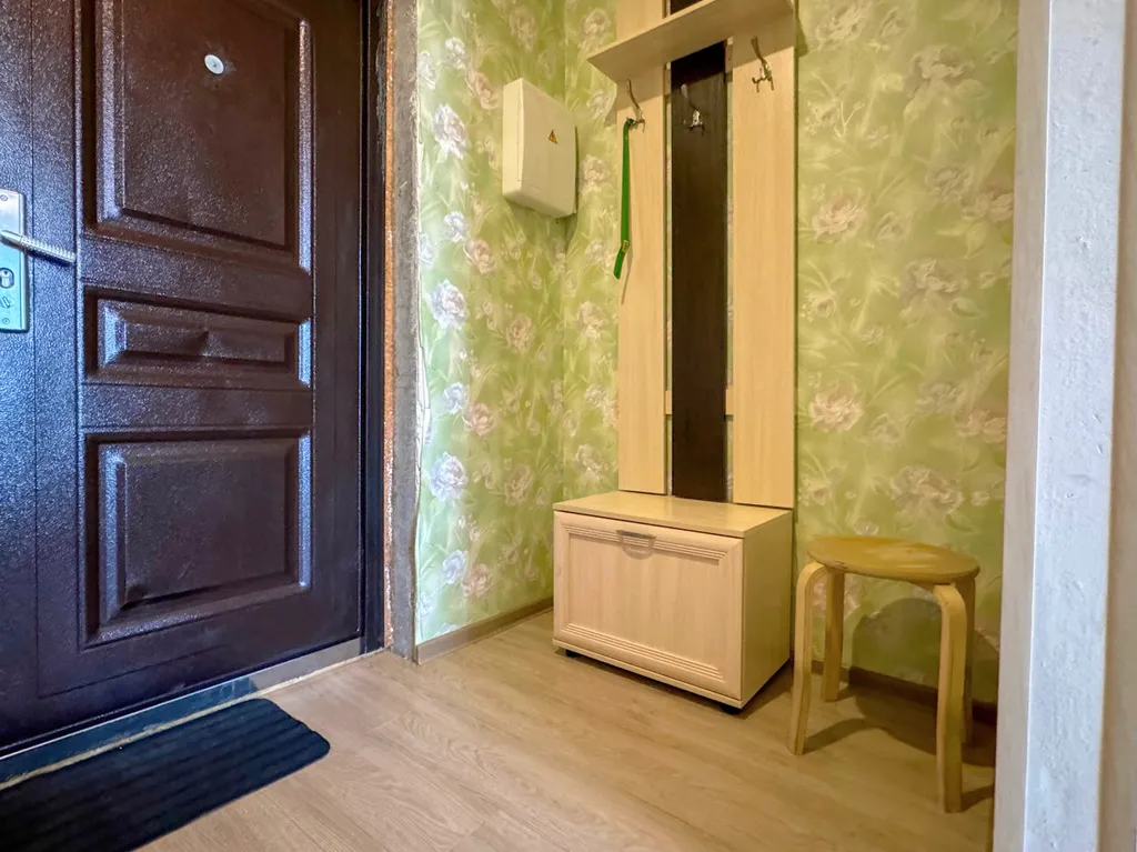 Green Apartment с ванной и большим ТВ