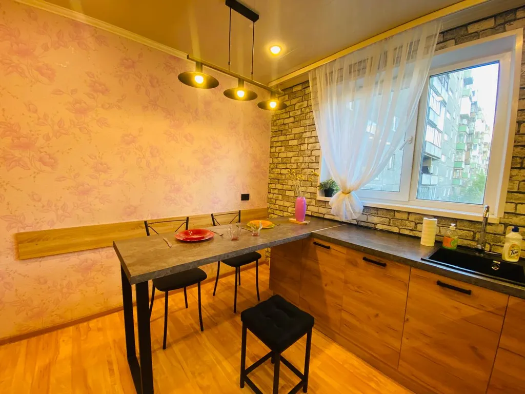 1-комнатная квартира с хорошим ремонтом в Октябрьском районе