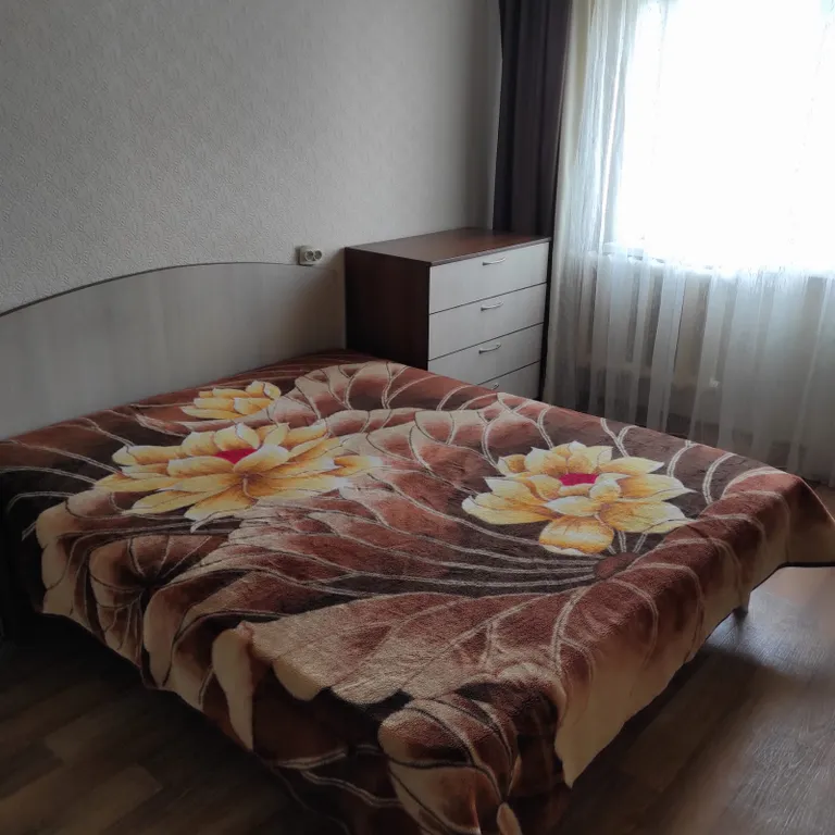 Уютная двухкомнатная квартира в центре города — аренда посуточно в Нижнекамск