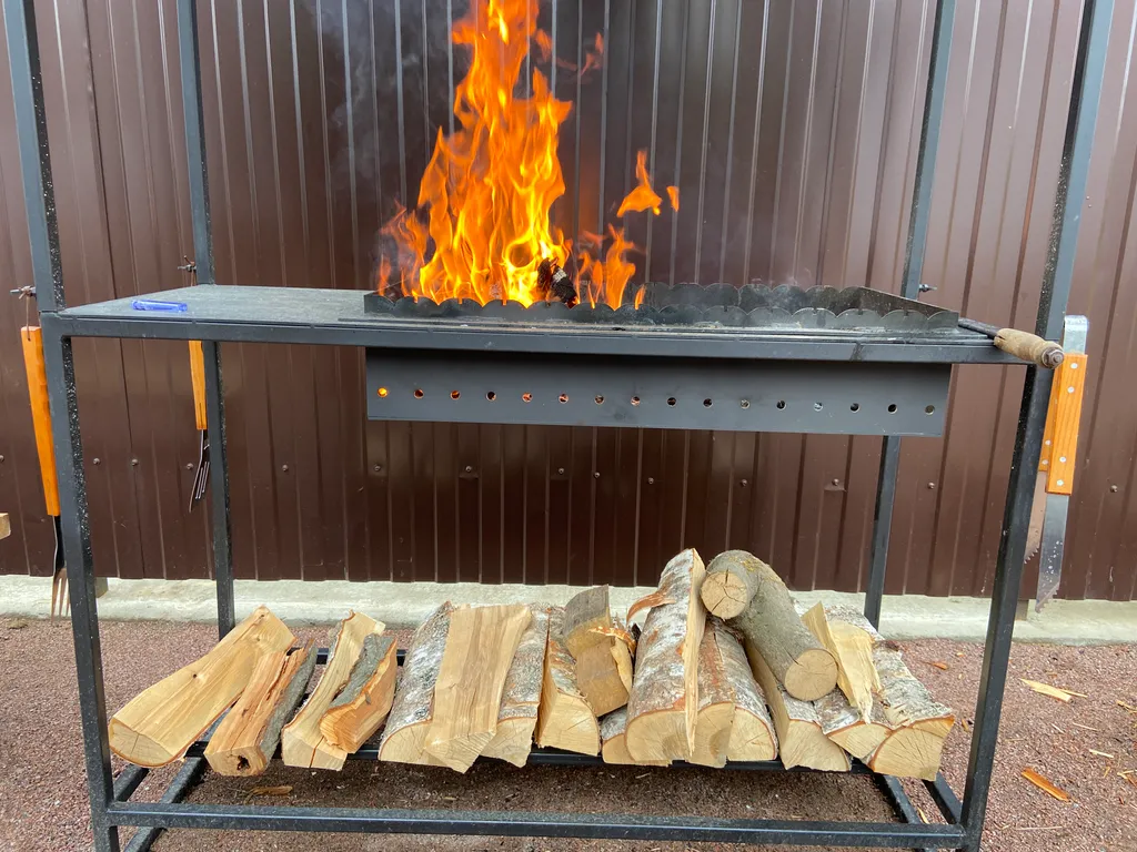 Коттедж с баней на дровах