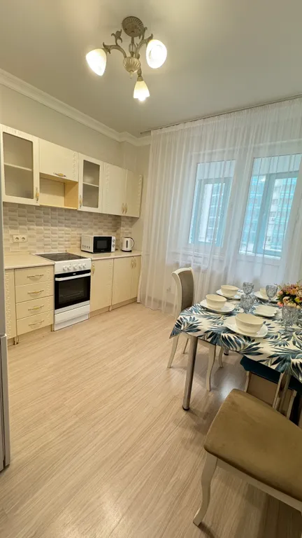 Двухкомнатная квартира в центре левого берега в новом ЖК Лазурный квартал