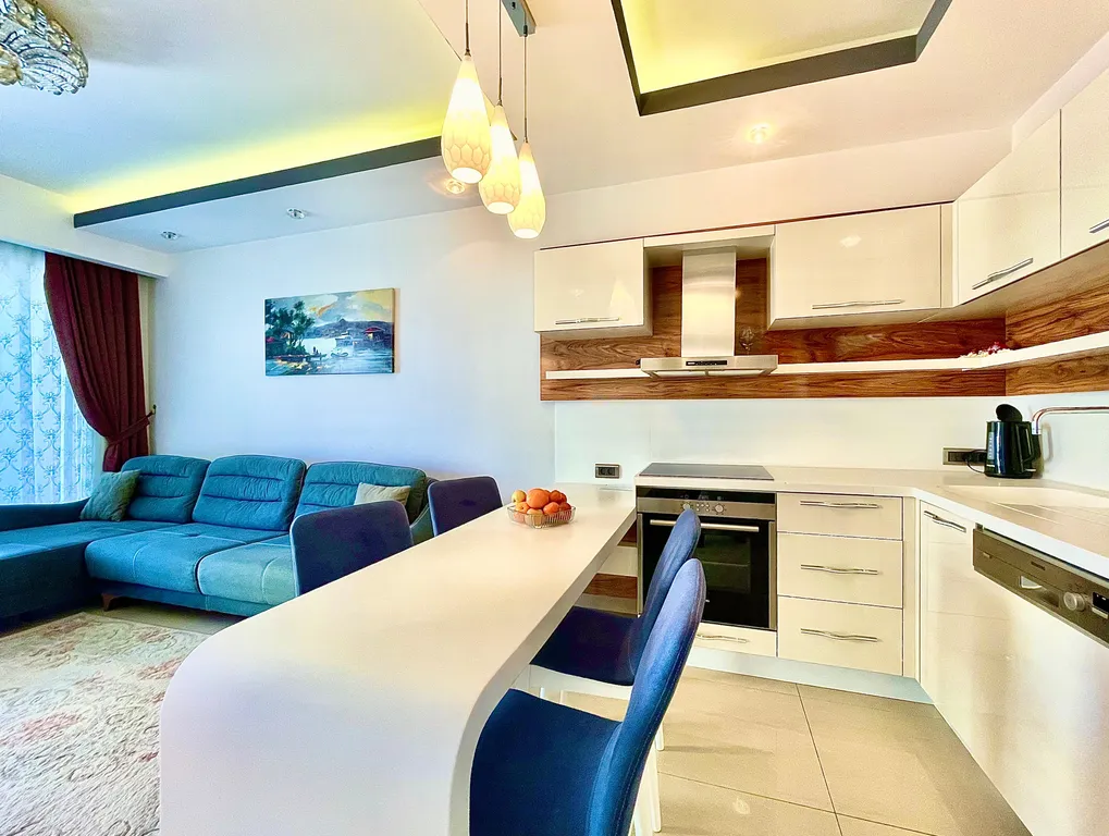 Квартира на берегу средиземного моря Sfera residence