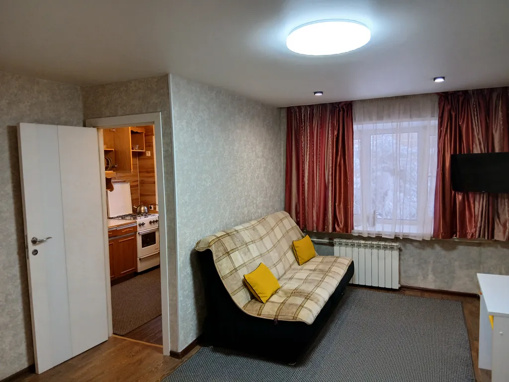 Чистая и удобная квартира — аренда посуточно в Королёв