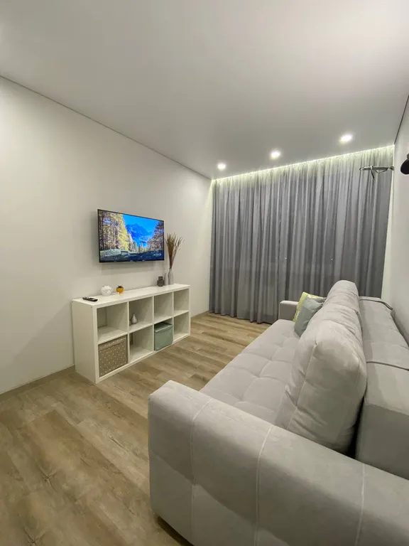 Современная двухкомнатная квартира в ЖК Кристалл