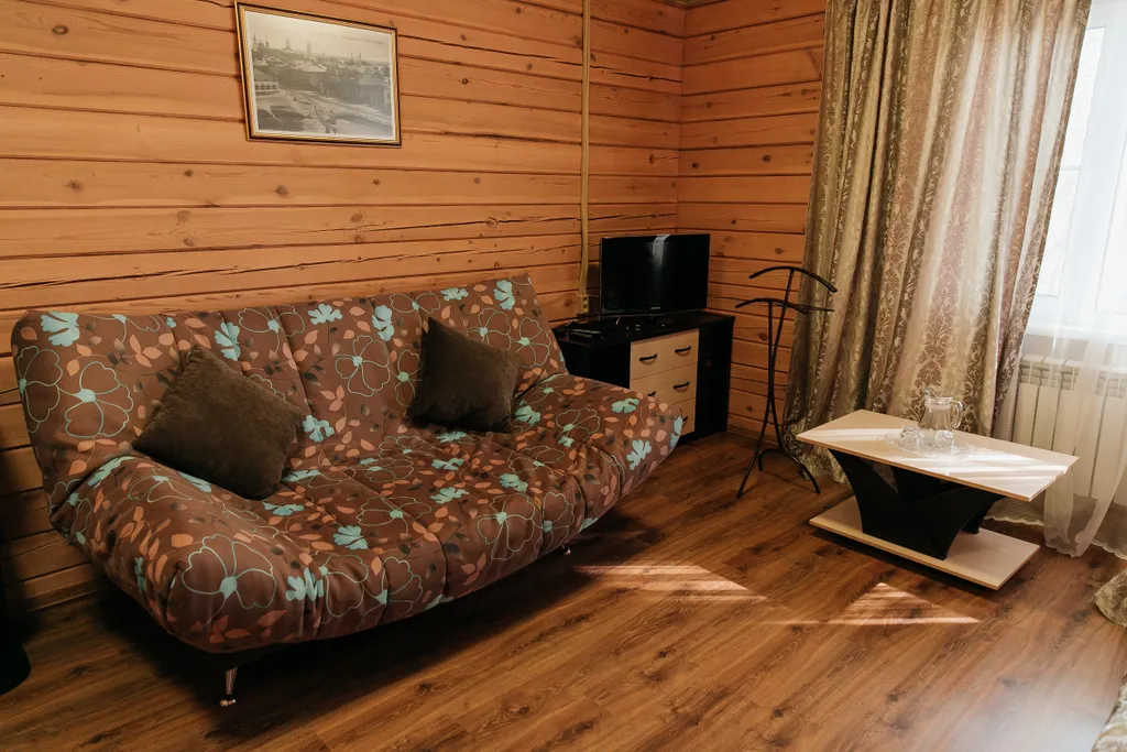 Коттедж с баней и беседкой у Вотчины Деда Мороза