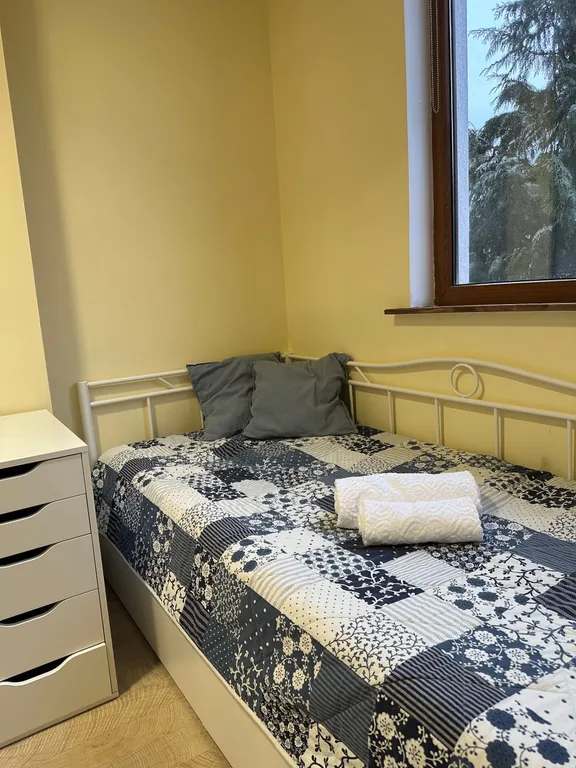 Уютная 3-х комнатная квартира с балконом и видом на горы