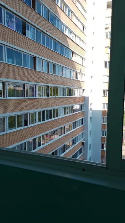 Двухкомнатная студия, рядом стадион Кристалл