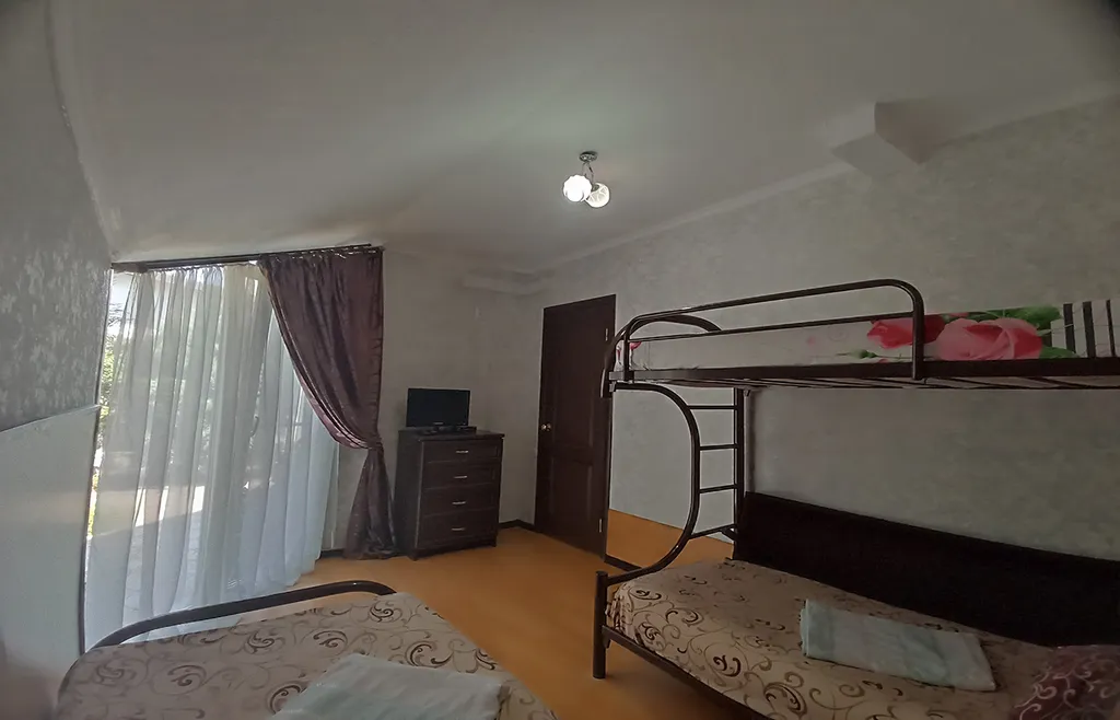 Квартира Комната — Ильич