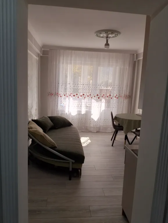 Студия с евроремонтом в хорошем районе