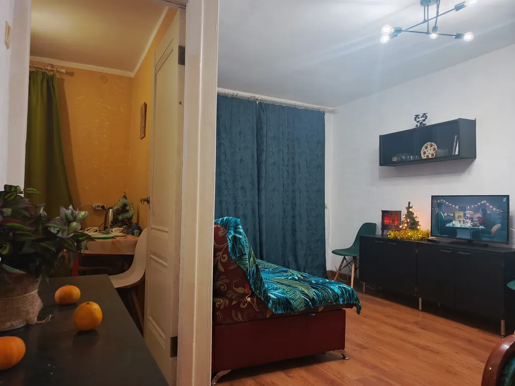 Романтичная однушка с камином на Волжской набережной