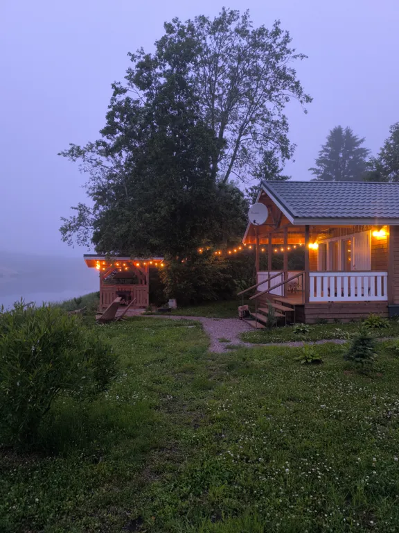 Незабываемый отдых в доме на берегу реки