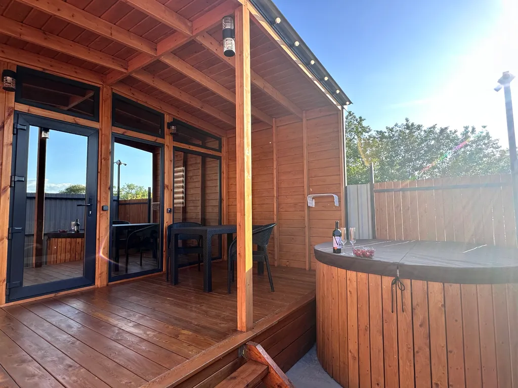 Коттедж с купелью и сауной — аренда посуточно в Судак