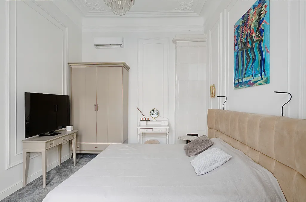 Апapтаменты с новым дизайнeрcким рeмонтом, пaнopамным видом на Невcкий