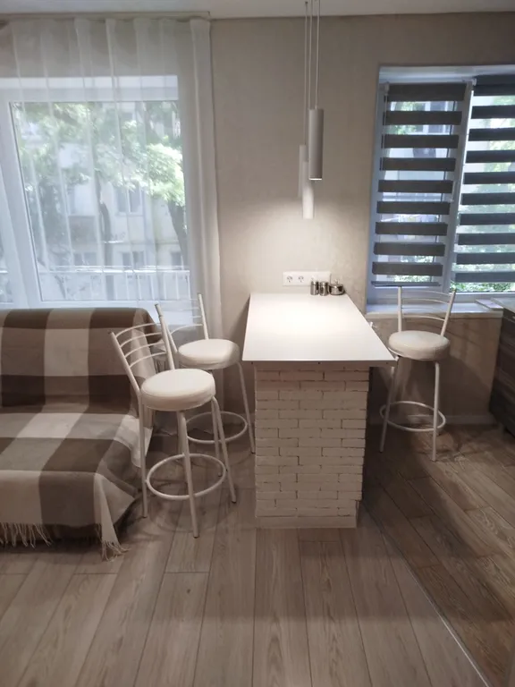 Уютная квартира-студия в центре поселка