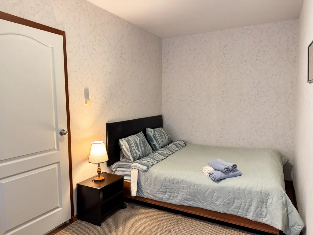 Квартира 2‑комн. квартира в центре Мурманска на ул. Коминтерна, 22 — Мурманск