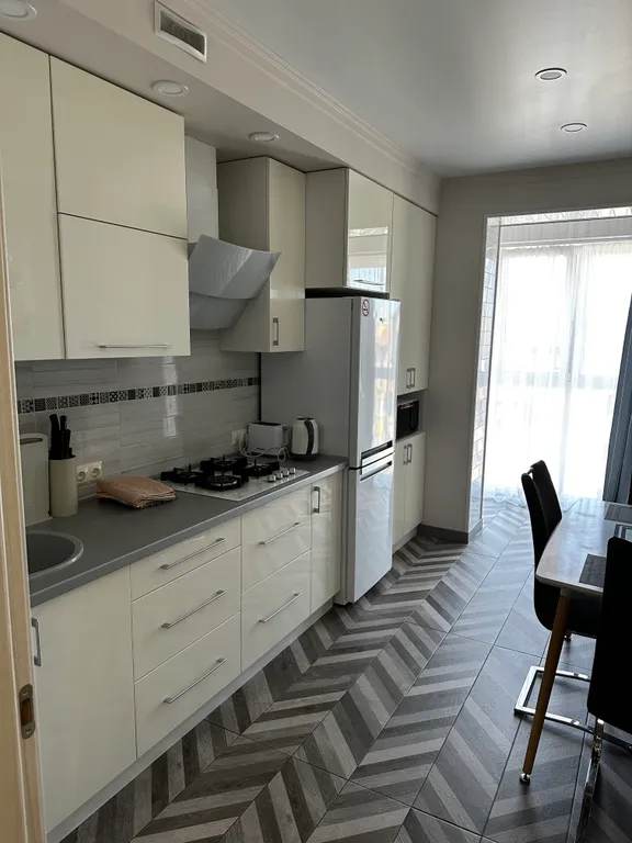 С видом на море и балконом