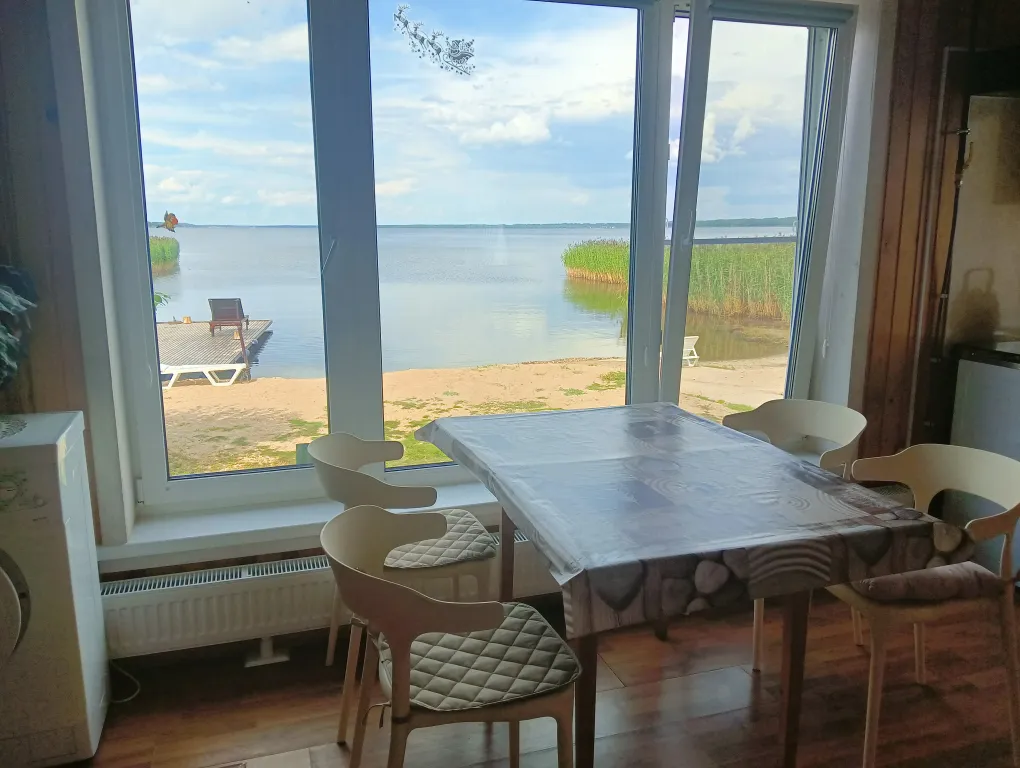 Коттедж Домик сказка на берегу озера Селигер — аренда посуточно в Осташков (Селигер)