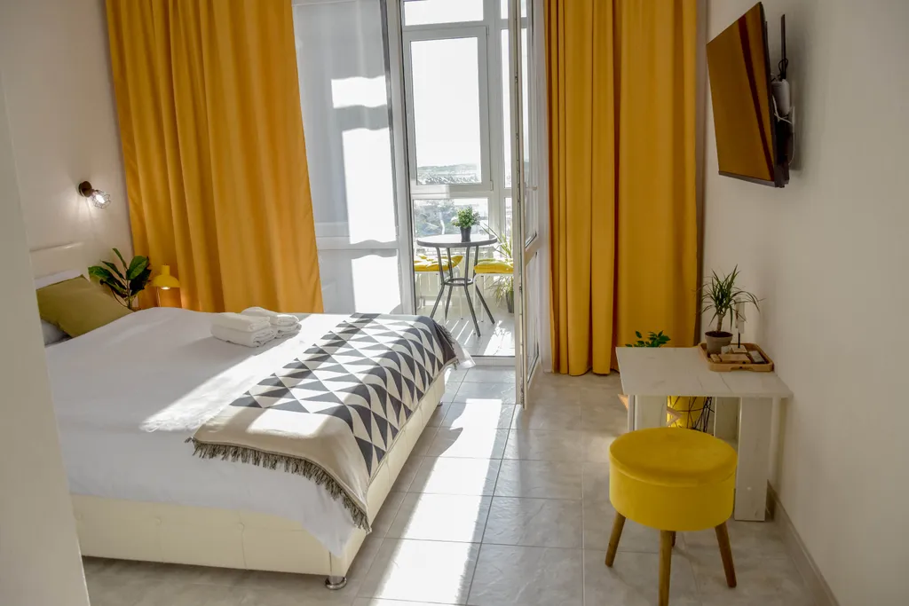 Современная студия «Olga Boykova» с видом на Эльбрус